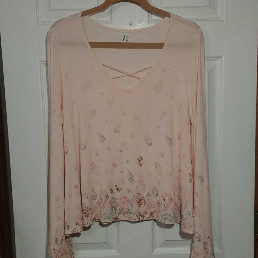 Mudd Paisley Print Top